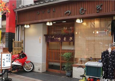 手打蕎麦 浅草 つむぎの外観